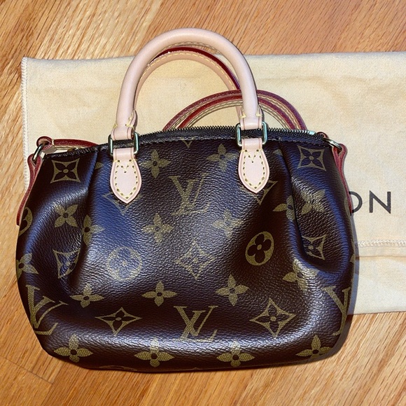 **SOLD** Louis Vuitton Nano Turenne - Picture 3 of 12